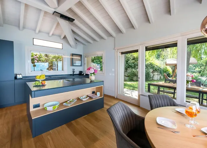 Villa Vela Torri del Benaco